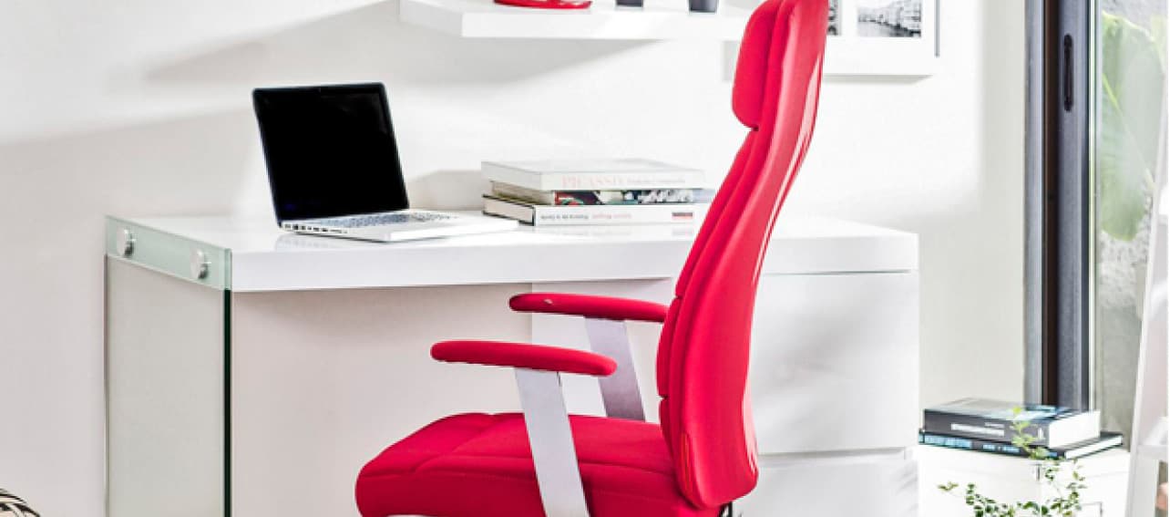 Las 6 cosas que tienes que tener en cuenta al armar tu primera oficina