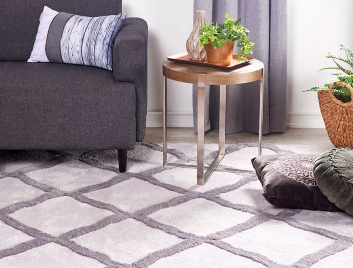 Cómo combinar los colores de tu alfombra y sofá